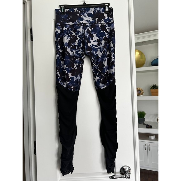 Fabletics Leggings Cashel Foldover Blue Floral Ruched Legs Athleisure Yoga M - Picture 6 of 8